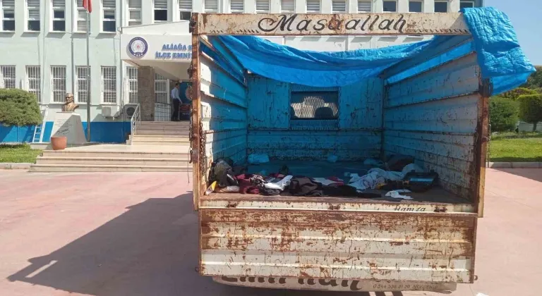 ALİAĞA'DA GÖÇMEN KAÇAKÇISI KISKIVRAK YAKALANDI