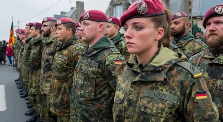 ALMANYA RUSYA'YA KARŞI SAVAŞA HAZIRLANIYOR