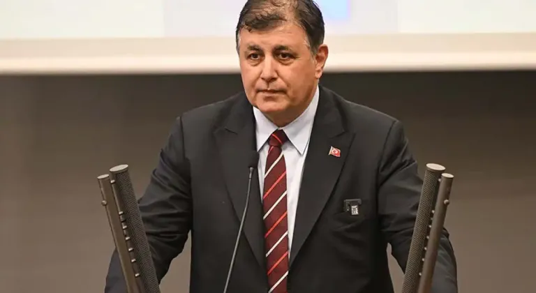BAŞKAN TUGAY'DAN İZMİR'E ÇAĞRI