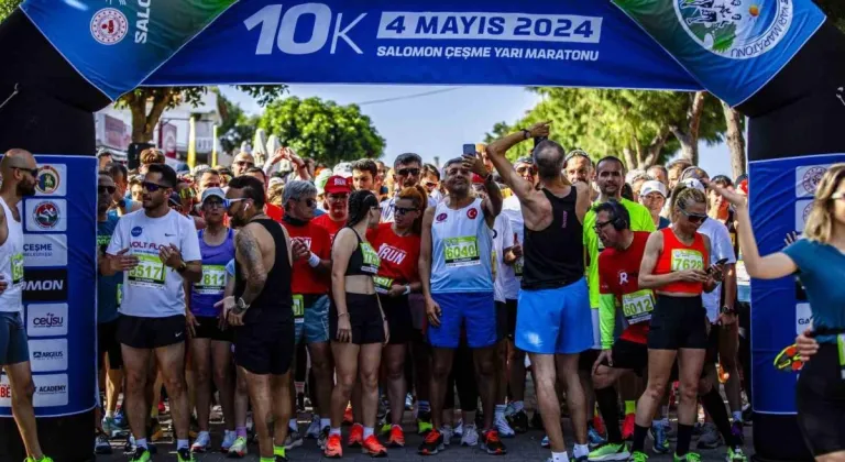 ÇEŞME YARI MARATONU KOŞULDU