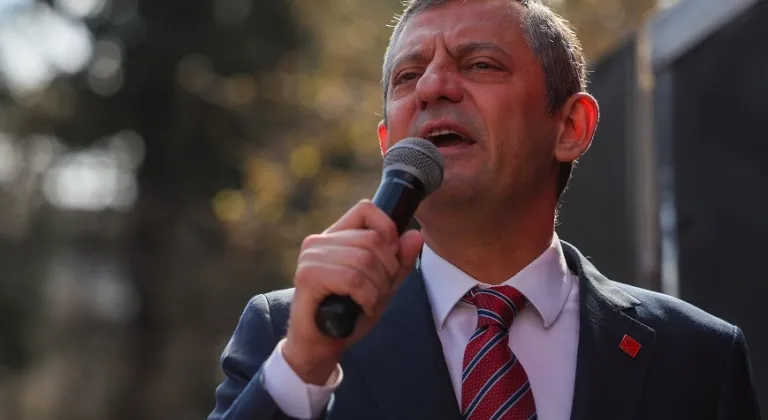 CHP OLAĞANÜSTÜ KURULTAY'A GİDİYOR