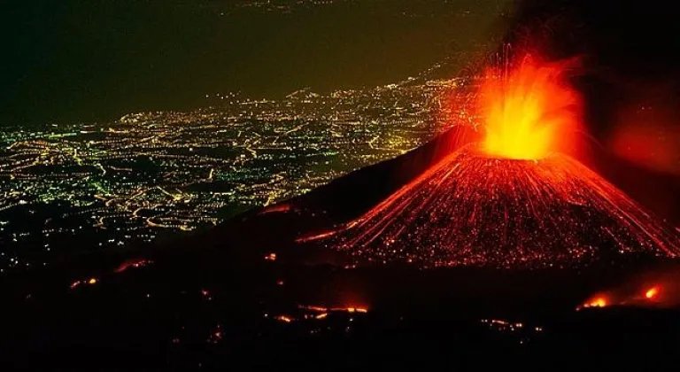 ETNA YANARDAĞI AKTİVİTE OLDU