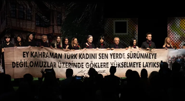 GAZİEMİR'DE TİYATRO İLE FARKINDALIK SAHNEYE TAŞINDI