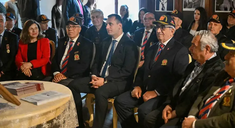 Gaziler, Atatürk’ün İzmir’e son kez baktığı yerde buluştu