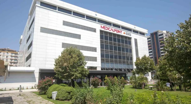İEÜ Medical Point’ten Dünya Su Günü’nde güçlü mesaj