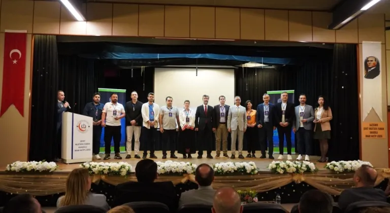 İZMİR'DE BİLSEM ZİRVESİ COŞKUYLA TAMAMLANDI