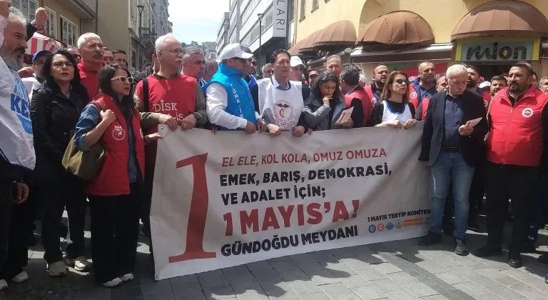 İZMİR'DE 1 MAYIS İÇİN ORTAK ÇAĞRI