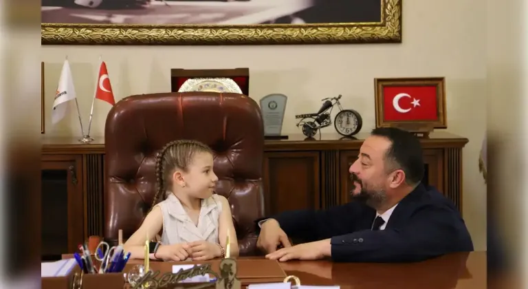 ÖDEMİŞ,SEFERİHİSAR VE NARLIDERE'DE BAŞKANLAR DEĞİŞTİ